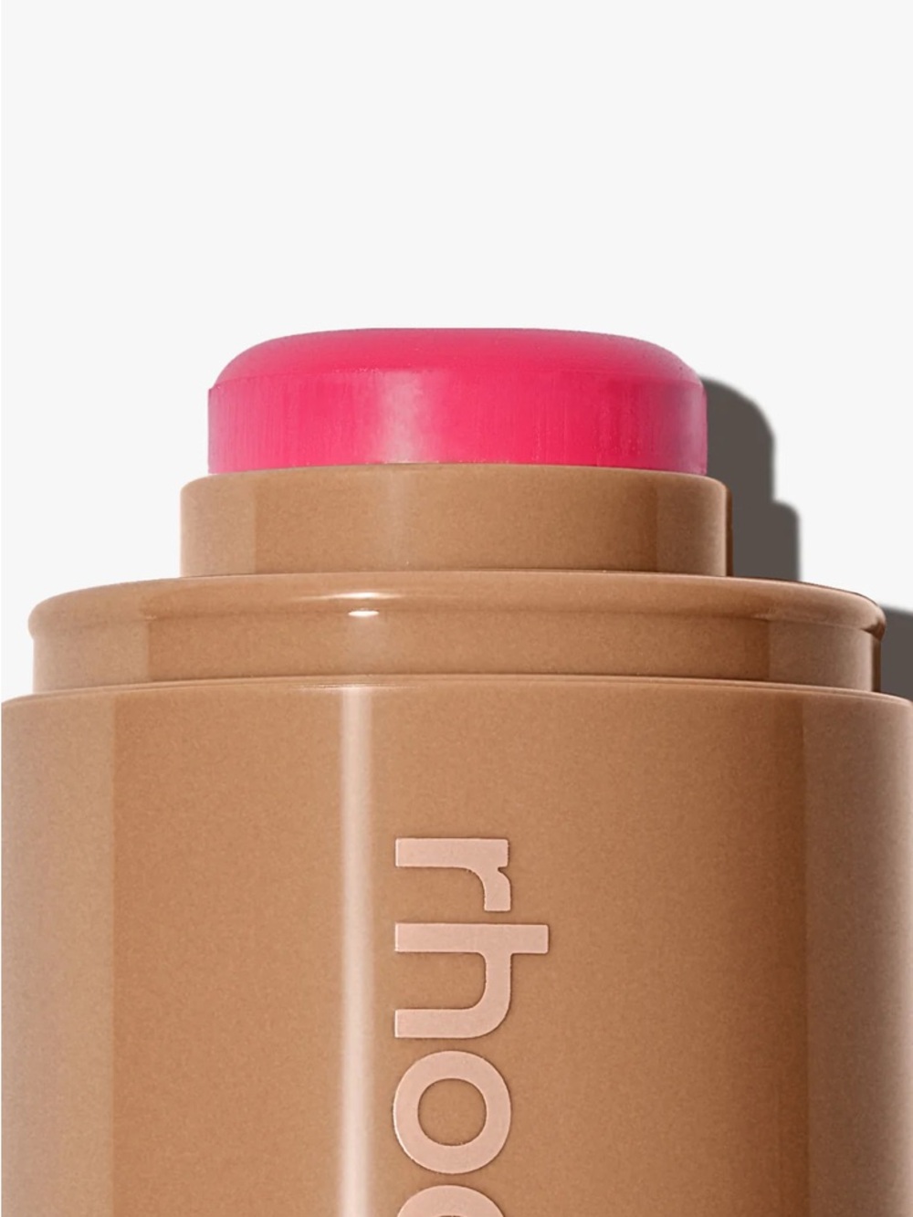 Rhode pocket blush
THE NATURAL FLUSH in Juice Box Color - Brand NIB
